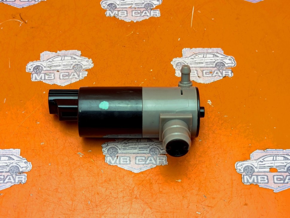 Насос омывателей MERCEDES-BENZ X-класс I (2017 - 2020) фото 1 — Разборка Мерседес