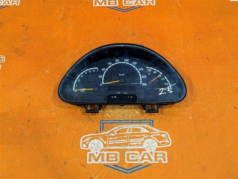 Щиток приборов MERCEDES-BENZ Sprinter W901-905 (1995 - 2006) фото 1 — Разборка Мерседес