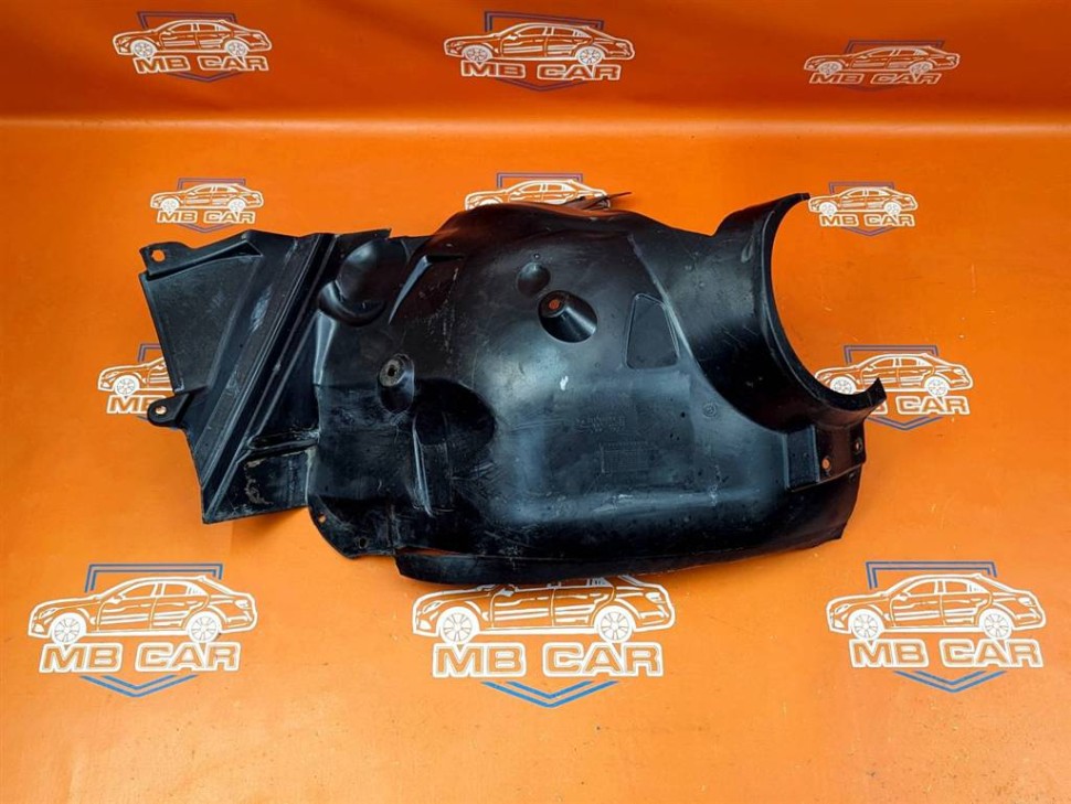 Подкрылок передний правый, задняя часть MERCEDES-BENZ CLK-класс C209/W209 (2002 - 2005) фото 1 — Разборка Мерседес