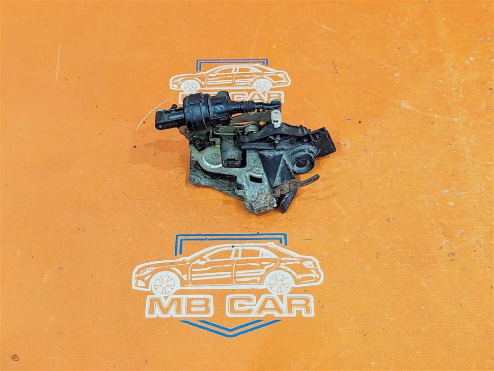 Замок двери передней левой MERCEDES-BENZ E-класс W210/S210 (1995 - 1999) фото 1 — Разборка Мерседес