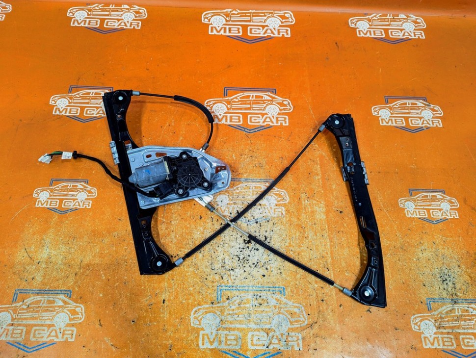Стеклоподъемник передний левый MERCEDES-BENZ C-класс W203/S203/CL203 (2000 - 2004) фото 1 — Разборка Мерседес