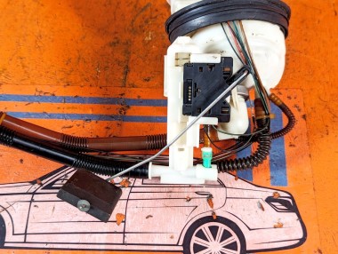 Датчик уровня топлива MERCEDES-BENZ E-класс W211/S211 рестайлинг (2006 - 2009) E 200 1.8 AT (184 л.с.) &mdash; Разборка Мерседес