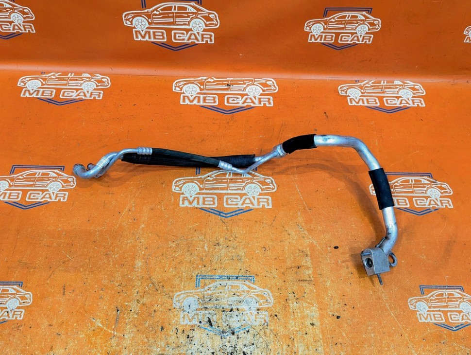 Трубка кондиционера MERCEDES-BENZ C-класс W204/S204 (2006 - 2011) фото 1 — Разборка Мерседес