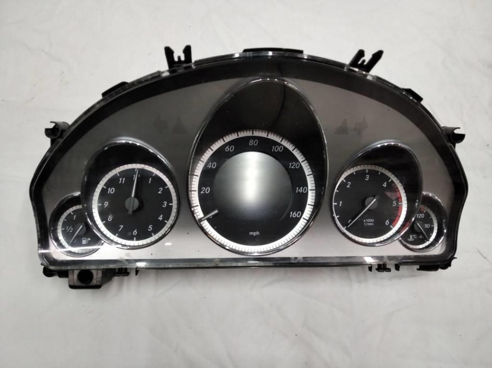 Щиток приборов MERCEDES-BENZ E-класс W212/S212/C207/A207 (2009 - 2013) фото 1 — Разборка Мерседес
