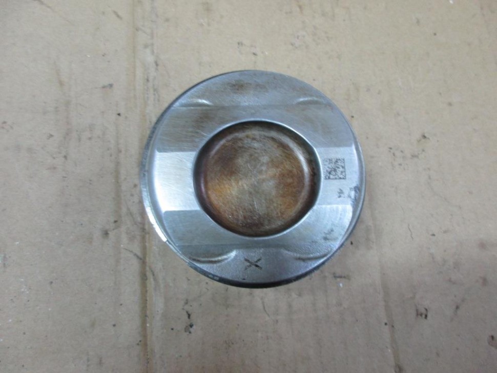 Поршень бензин MERCEDES-BENZ CLS-класс C218/X218 (2010 - 2014) фото 1 — Разборка Мерседес