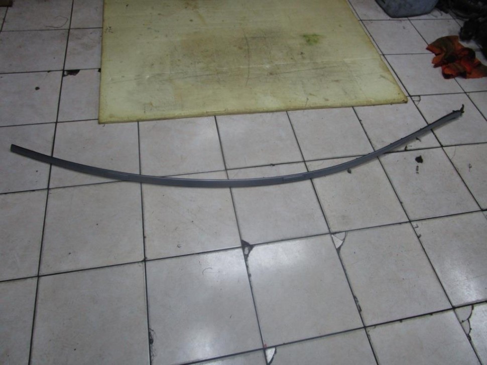 Молдинг крыши MERCEDES-BENZ CLS-класс C218/X218 рестайлинг (2014 - 2017) фото 1 — Разборка Мерседес