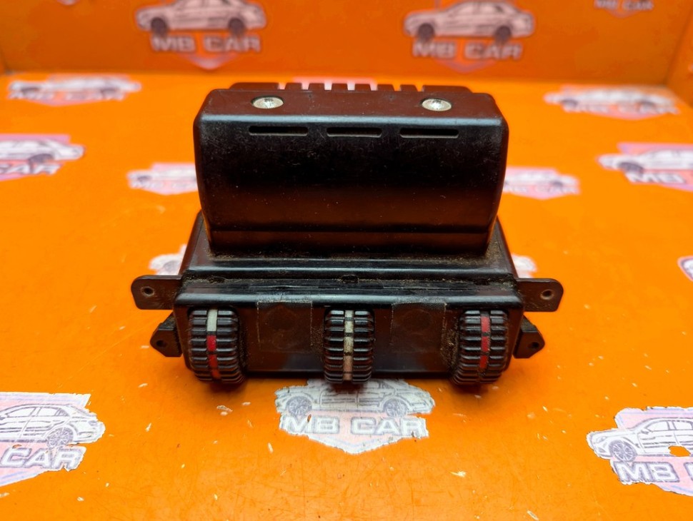 Блок климата MERCEDES-BENZ S-класс W140 (1991 - 1998) фото 1 — Разборка Мерседес