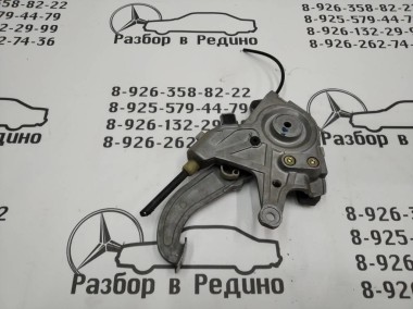 Педаль ручника MERCEDES-BENZ C-класс W203/S203/CL203 (2000 - 2004) — Разборка Мерседес