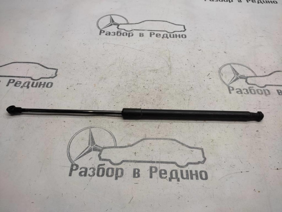 Амортизатор крышки багажника MERCEDES-BENZ C-класс W203/S203/CL203 рестайлинг (2004 - 2008) фото 1 — Разборка Мерседес