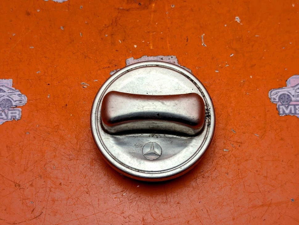 Крышка топливного бака MERCEDES-BENZ SL-класс R129 рестайлинг (1995 - 1998) фото 1 — Разборка Мерседес