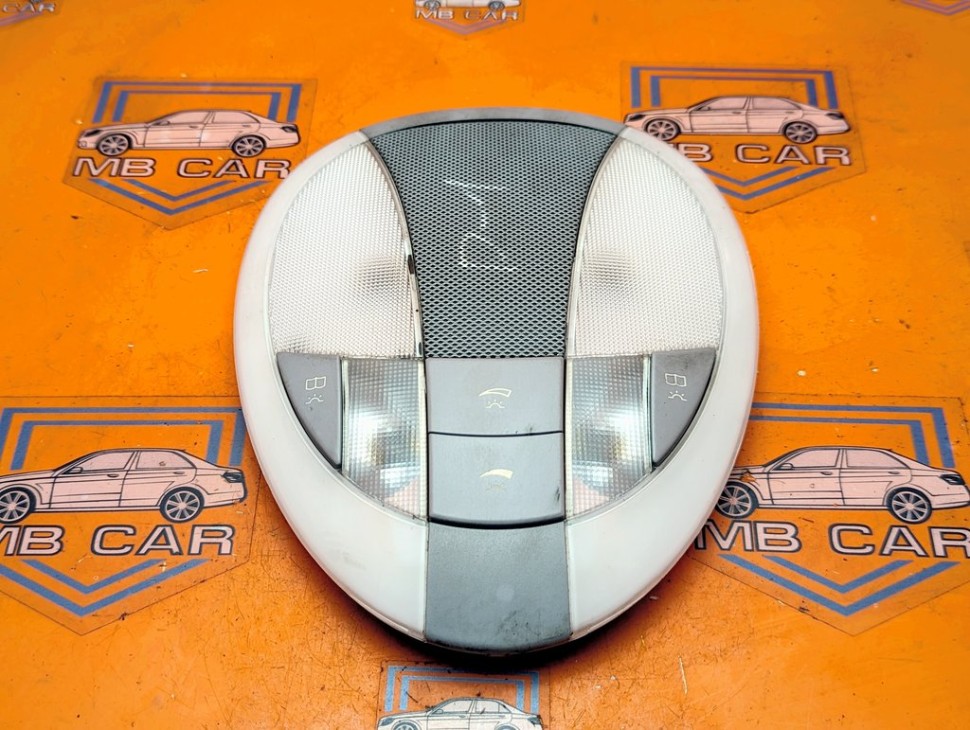 Плафон салона MERCEDES-BENZ E-класс W211/S211 (2002 - 2006) E 320 CDI 3.2 AT (204 л.с.) фото 1 &mdash; Разборка Мерседес