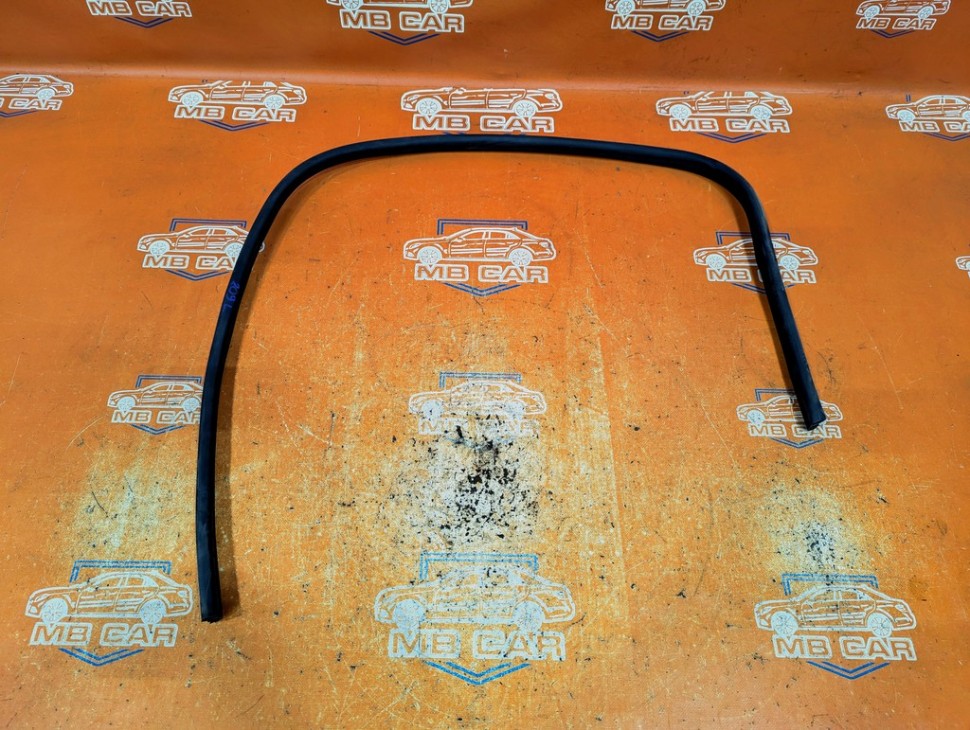 Уплотнитель дверного проема ( на кузове ) MERCEDES-BENZ CLK-класс C209/W209 (2002 - 2005) фото 1 — Разборка Мерседес