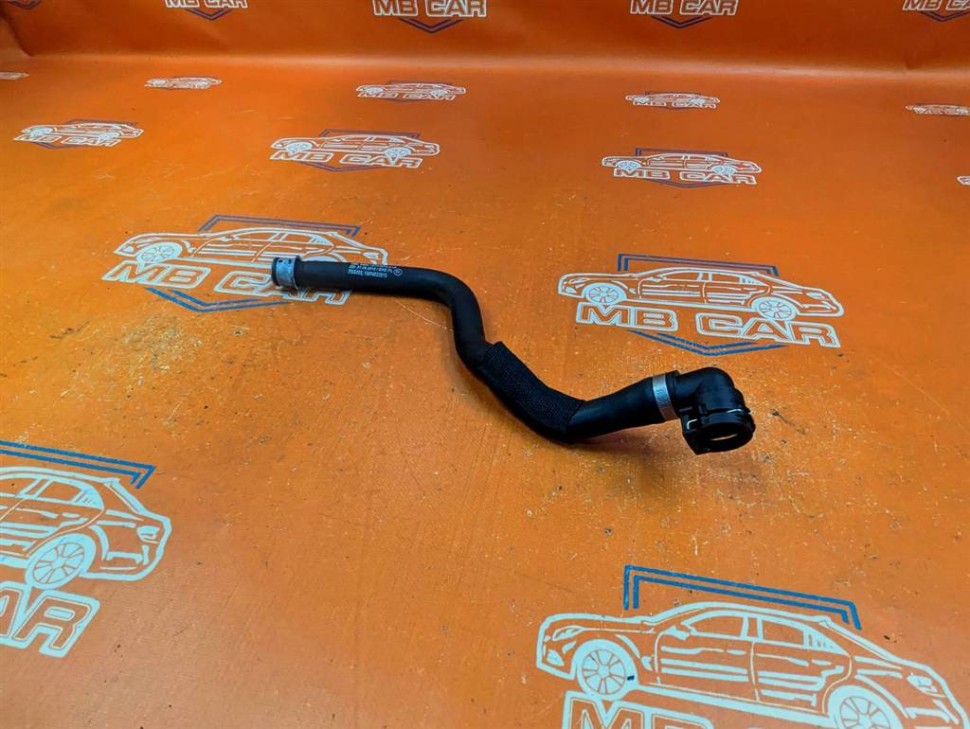 Патрубок ОЖ MERCEDES-BENZ SL-class w231 фото 1 — Разборка Мерседес