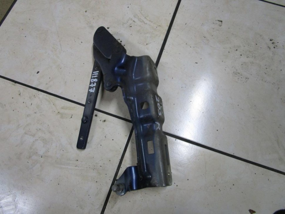 Петля капота MERCEDES-BENZ C-класс W203/S203/CL203 (2000 - 2004) фото 1 — Разборка Мерседес