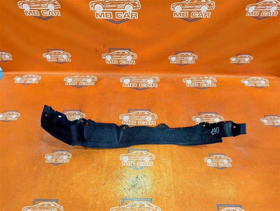 Подкрылок передний левый MERCEDES-BENZ 190 (W201) W201 (1982 - 1993) фото 1 — Разборка Мерседес