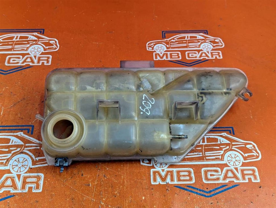 Бачок расширительный MERCEDES-BENZ M-класс W163 рестайлинг (2001 - 2005) фото 1 — Разборка Мерседес