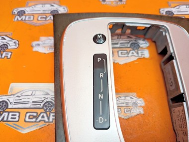 Накладка кулисы АКПП MERCEDES-BENZ E-класс AMG W211/S211 (2002 - 2006) E 55 AMG 5.4 AT (474 л.с.) &mdash; Разборка Мерседес
