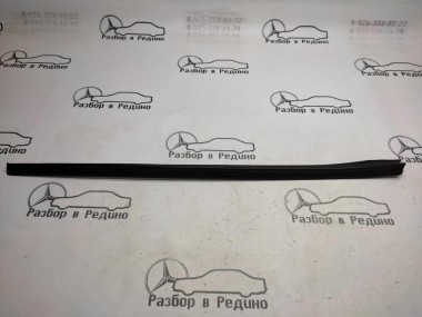 Молдинг лобового стекла MERCEDES-BENZ R-класс W251 (2005 - 2007) — Разборка Мерседес