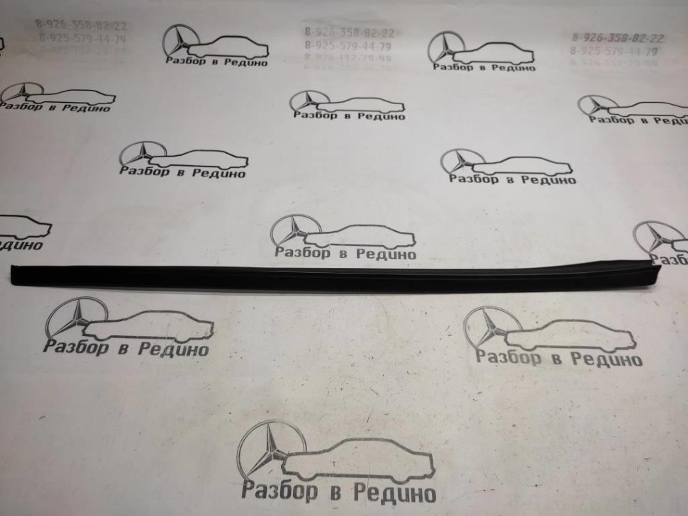 Молдинг лобового стекла MERCEDES-BENZ R-класс W251 (2005 - 2007) фото 1 — Разборка Мерседес