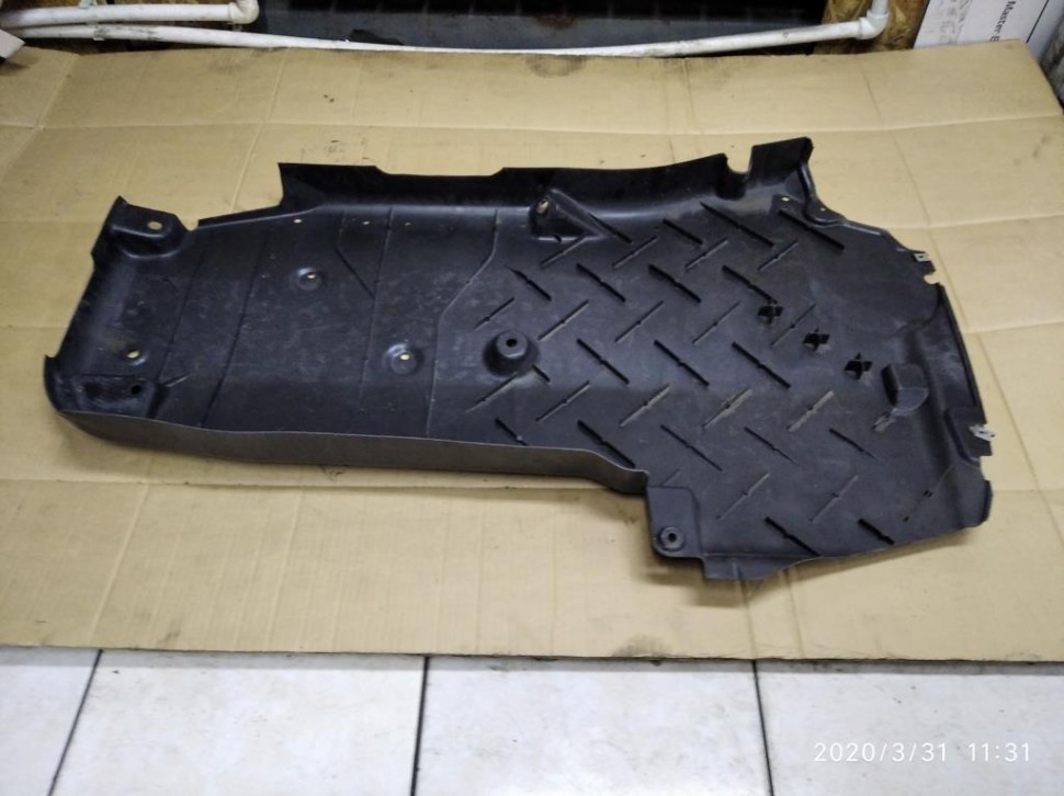 Защита днища MERCEDES-BENZ C-класс W205/S205/C205/A205 (2014 - 2018) фото 1 — Разборка Мерседес