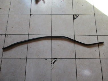 Уплотнитель моторного отсека MERCEDES-BENZ M-класс W164 (2005 - 2008) — Разборка Мерседес