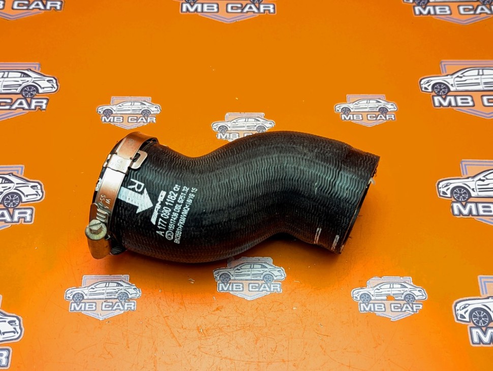 Патрубок интеркулера MERCEDES-BENZ C-класс AMG W205/S205/C205/A205 (2014 - 2018) фото 1 — Разборка Мерседес