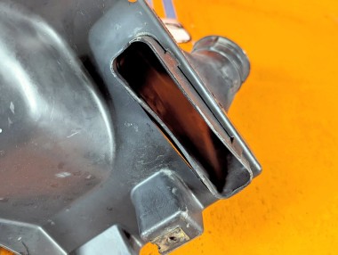 Воздухозаборник MERCEDES-BENZ V-класс W638/W639 (1996 - 2003) V 220 2.1 D AT (122 л.с.) &mdash; Разборка Мерседес