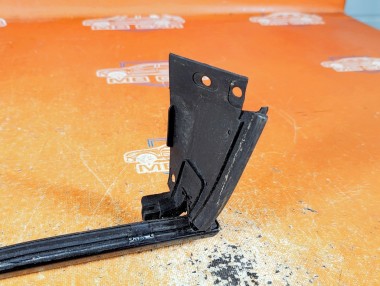 Молдинг стекла двери MERCEDES-BENZ CLK-класс C208/A208 рестайлинг (1999 - 2003) &mdash; Разборка Мерседес