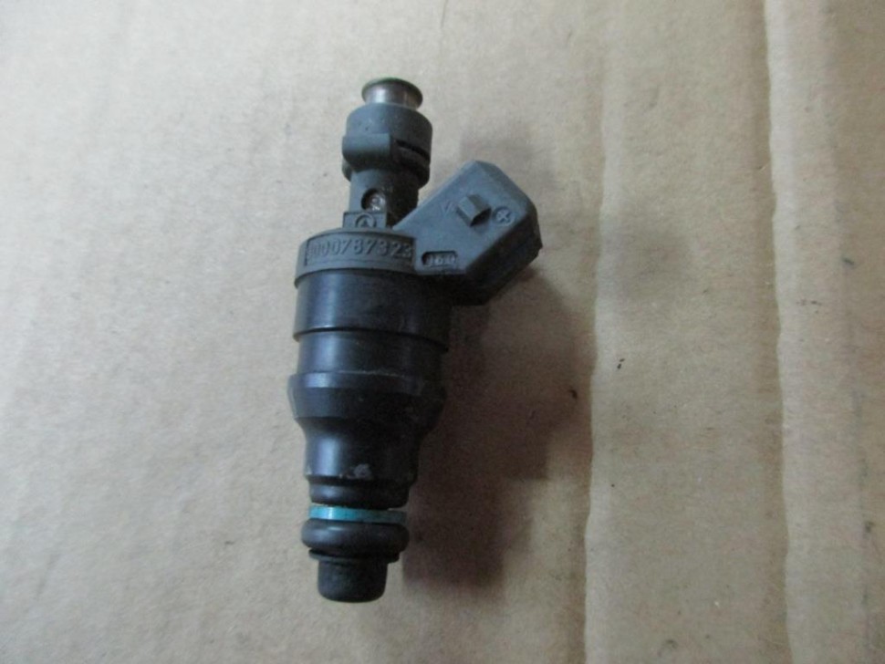 Форсунка БЕНЗИН MERCEDES-BENZ E-класс W210/S210 (1995 - 1999) фото 1 — Разборка Мерседес