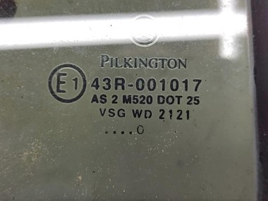 Стекло заднее правое MERCEDES-BENZ S-класс W220 (1998 - 2005) — Разборка Мерседес