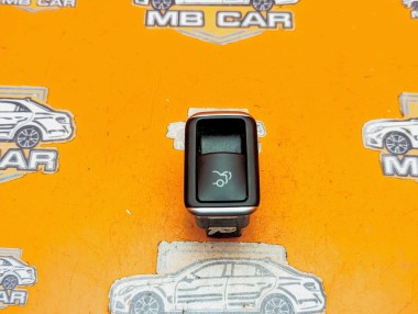 Кнопка закрытия багажника MERCEDES-BENZ C-класс W204/S204/С204 рестайлинг (2011 - 2015) — Разборка Мерседес