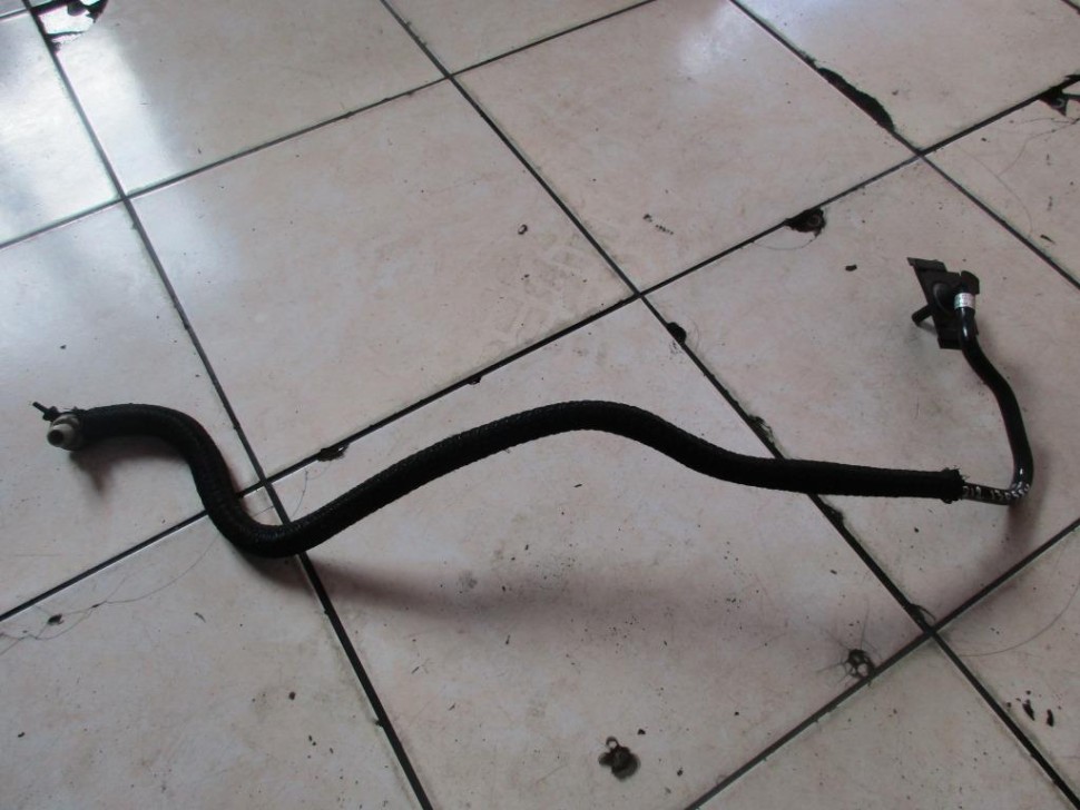 Трубка вакуумная MERCEDES-BENZ E-класс W212/S212/C207/A207 (2009 - 2013) фото 1 &mdash; Разборка Мерседес