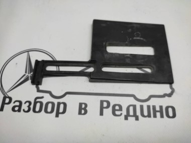 Кронштейн крепления бампера MERCEDES-BENZ CLK-класс C208/W208 (1997 - 2000) — Разборка Мерседес