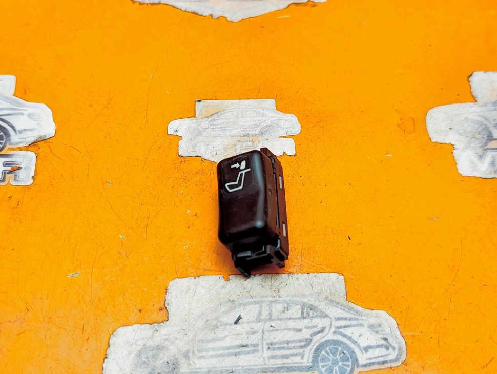 Кнопка MERCEDES-BENZ C-класс W202/S202 (1993 - 1997) фото 1 &mdash; Разборка Мерседес