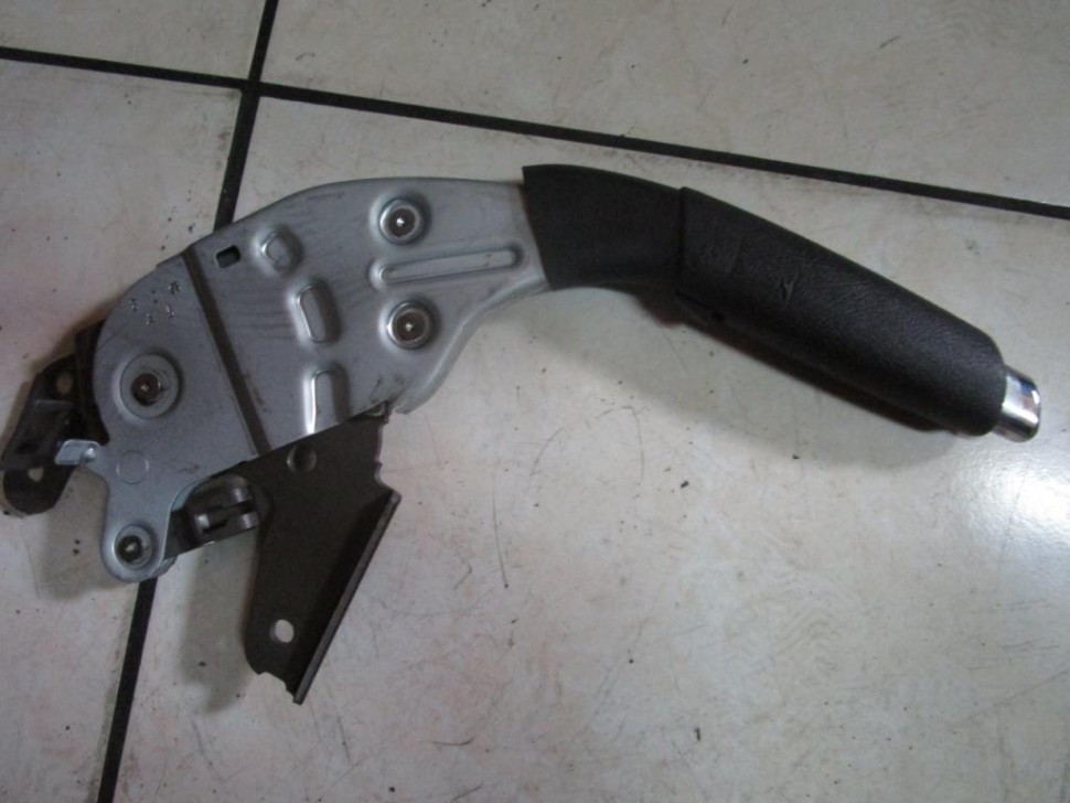 Рычаг ручника MERCEDES-BENZ A-класс W169 рестайлинг (2008 - 2012) фото 1 — Разборка Мерседес