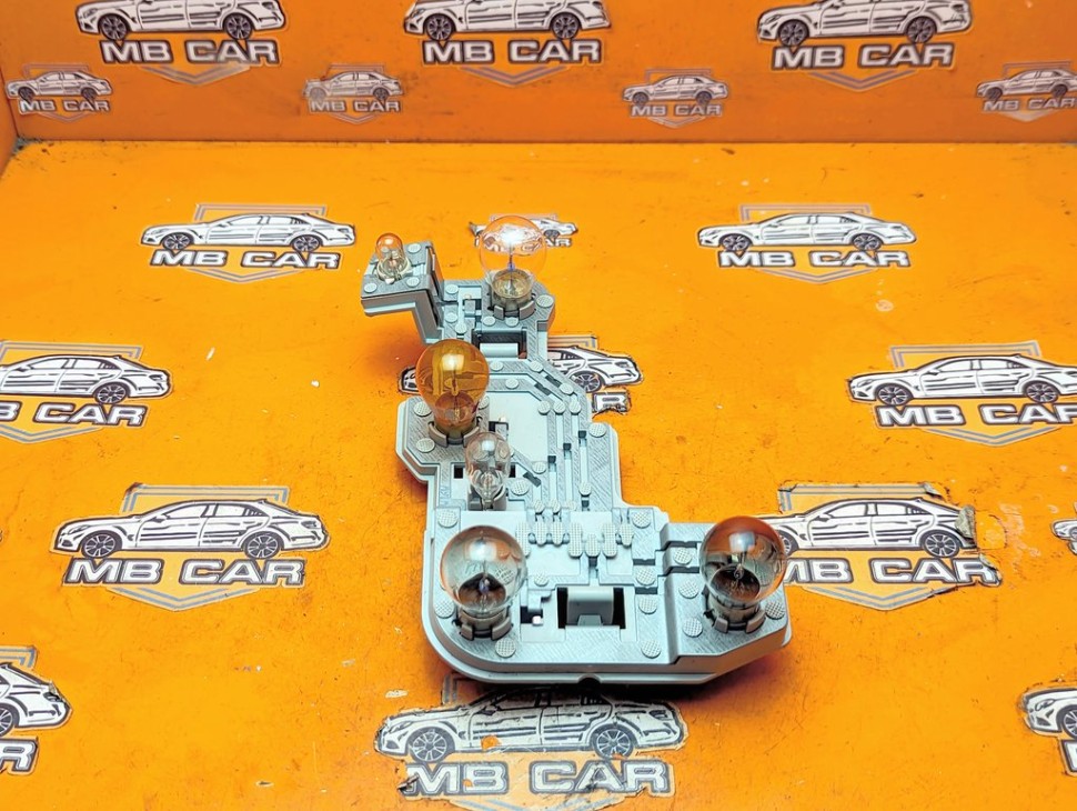 Плата заднего фонаря MERCEDES-BENZ C-класс W204/S204 (2006 - 2011) фото 1 &mdash; Разборка Мерседес