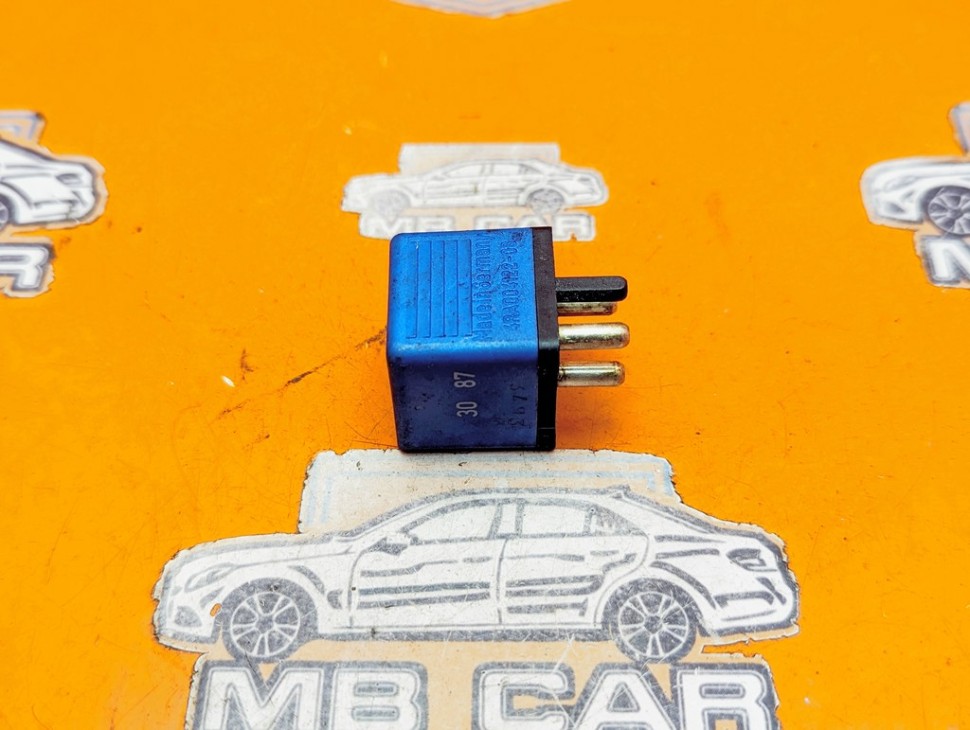Реле многоцелевое MERCEDES-BENZ E-класс W124/S124/C124/A124 (1984 - 1997) фото 1 — Разборка Мерседес