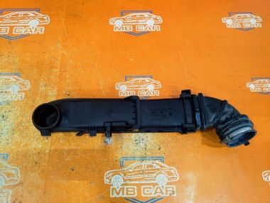 Патрубок воздушный MERCEDES-BENZ CLK-класс C208/A208 рестайлинг (1999 - 2003) — Разборка Мерседес