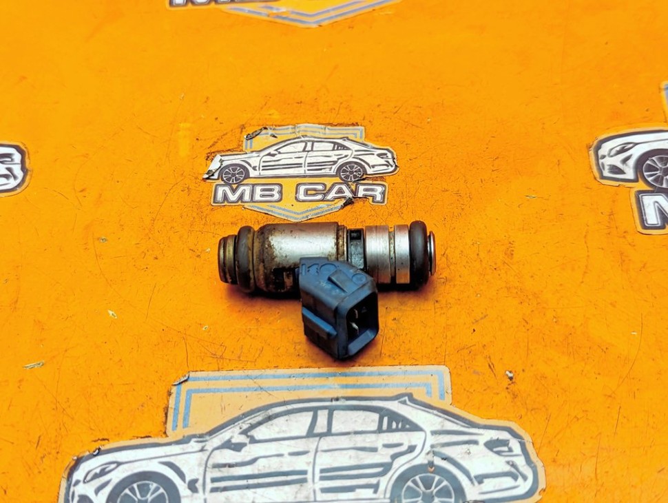 Форсунка БЕНЗИН MERCEDES-BENZ A-класс W168 (1997 - 2001) фото 1 &mdash; Разборка Мерседес