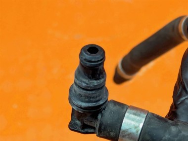 Трубка вентиляции MERCEDES-BENZ C-класс W204/S204/С204 рестайлинг (2011 - 2015) — Разборка Мерседес