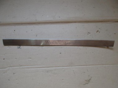 Накладка порога внутренняя MERCEDES-BENZ M-класс W163 рестайлинг (2001 - 2005) — Разборка Мерседес