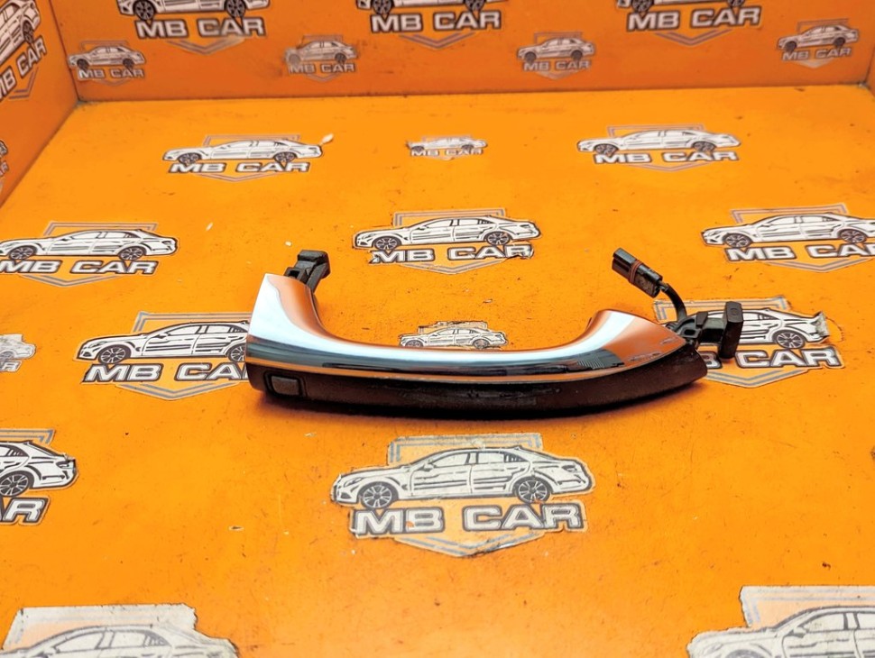 Ручка двери наружняя MERCEDES-BENZ GL-класс X164 рестайлинг (2009 - 2012) фото 1 &mdash; Разборка Мерседес