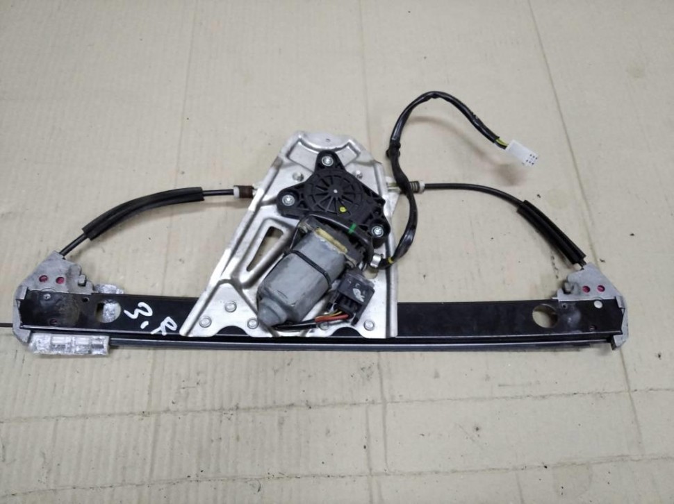 Стеклоподъемник задний правый MERCEDES-BENZ S-класс W220 (1998 - 2005) фото 1 — Разборка Мерседес