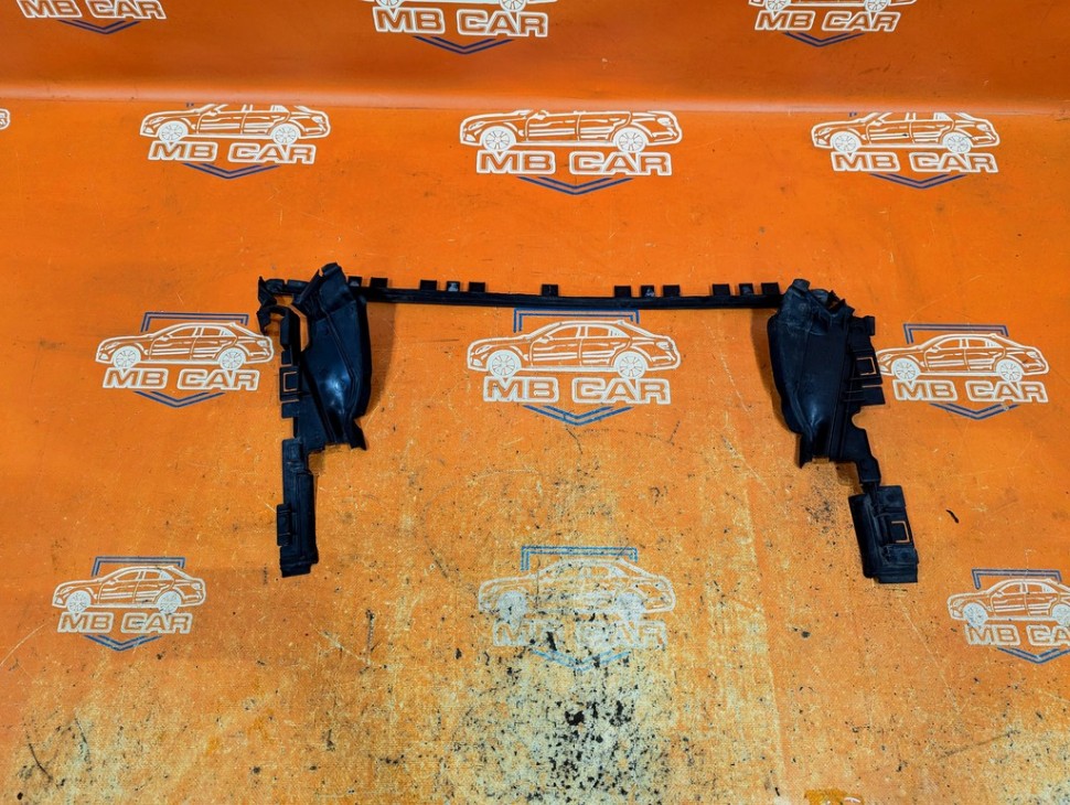 Кожух радиатора MERCEDES-BENZ C-класс W204/S204 (2006 - 2011) фото 1 — Разборка Мерседес