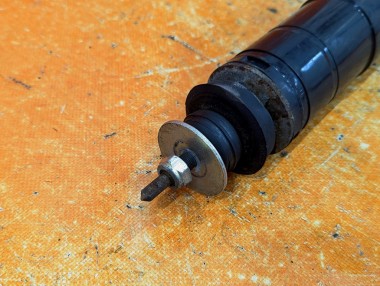 Амортизатор задний MERCEDES-BENZ E-класс W211/S211 (2002 - 2006) — Разборка Мерседес