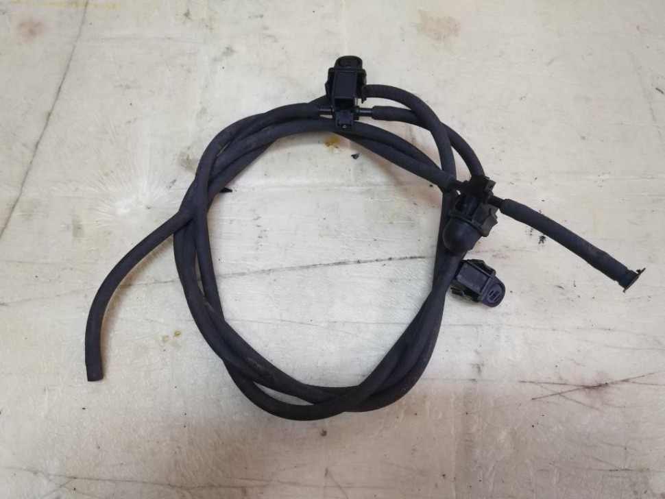 Шланг омывателя лобового стекла MERCEDES-BENZ E-класс W212/S212/C207/A207 (2009 - 2013) фото 1 — Разборка Мерседес