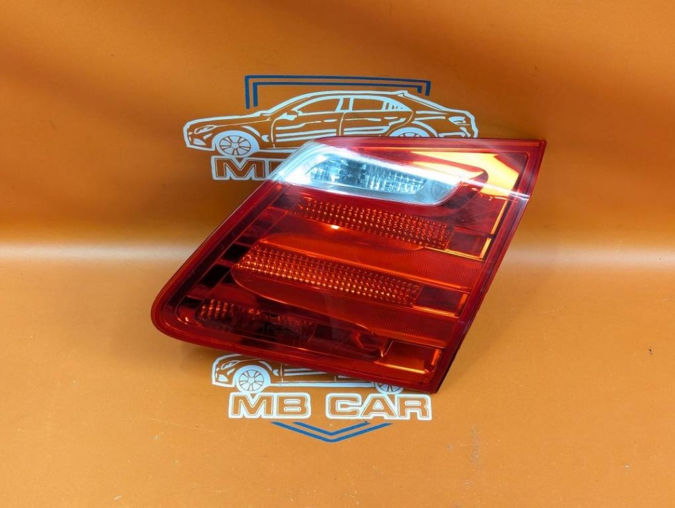 Фонарь крышки багажника MERCEDES-BENZ GL-класс X166 (2012 - 2016) фото 1 — Разборка Мерседес