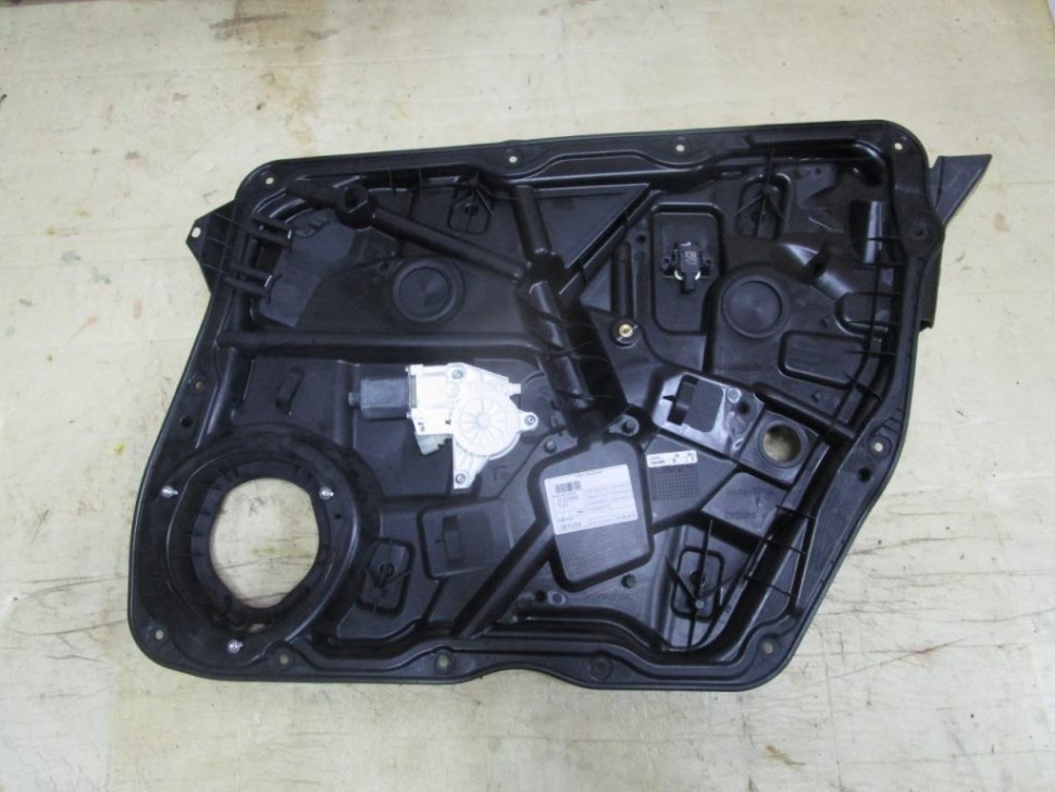 Стеклоподъемник передний правый MERCEDES-BENZ M-класс W166 (2011 - 2015) фото 1 — Разборка Мерседес