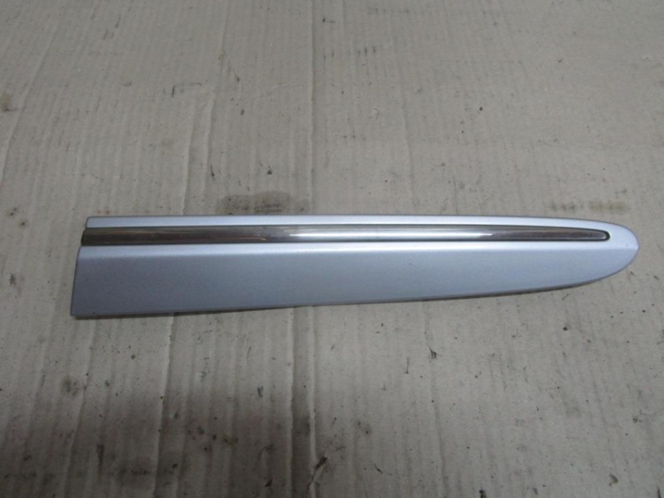 Молдинг крыла левый MERCEDES-BENZ CLK-класс C209/A209 (2002 - 2005) фото 1 — Разборка Мерседес