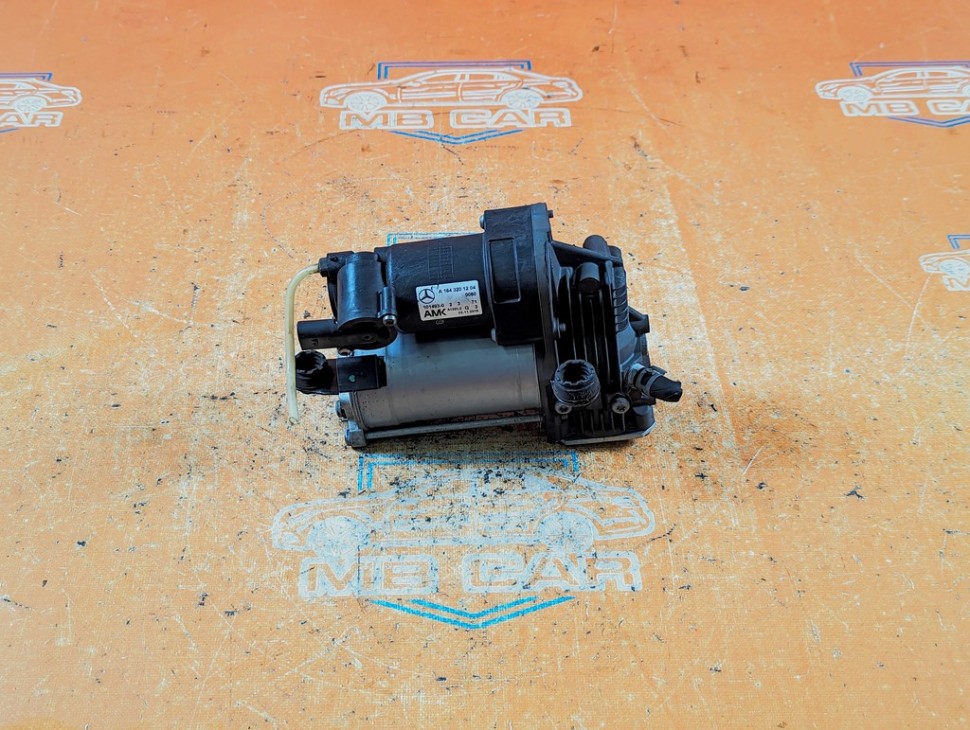 Компрессор пневмоподвески MERCEDES-BENZ M-класс W164 (2005 - 2008) фото 1 — Разборка Мерседес